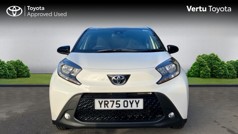 Toyota Aygo X 1.0 VVT-i Edge 5dr Petrol Hatchback